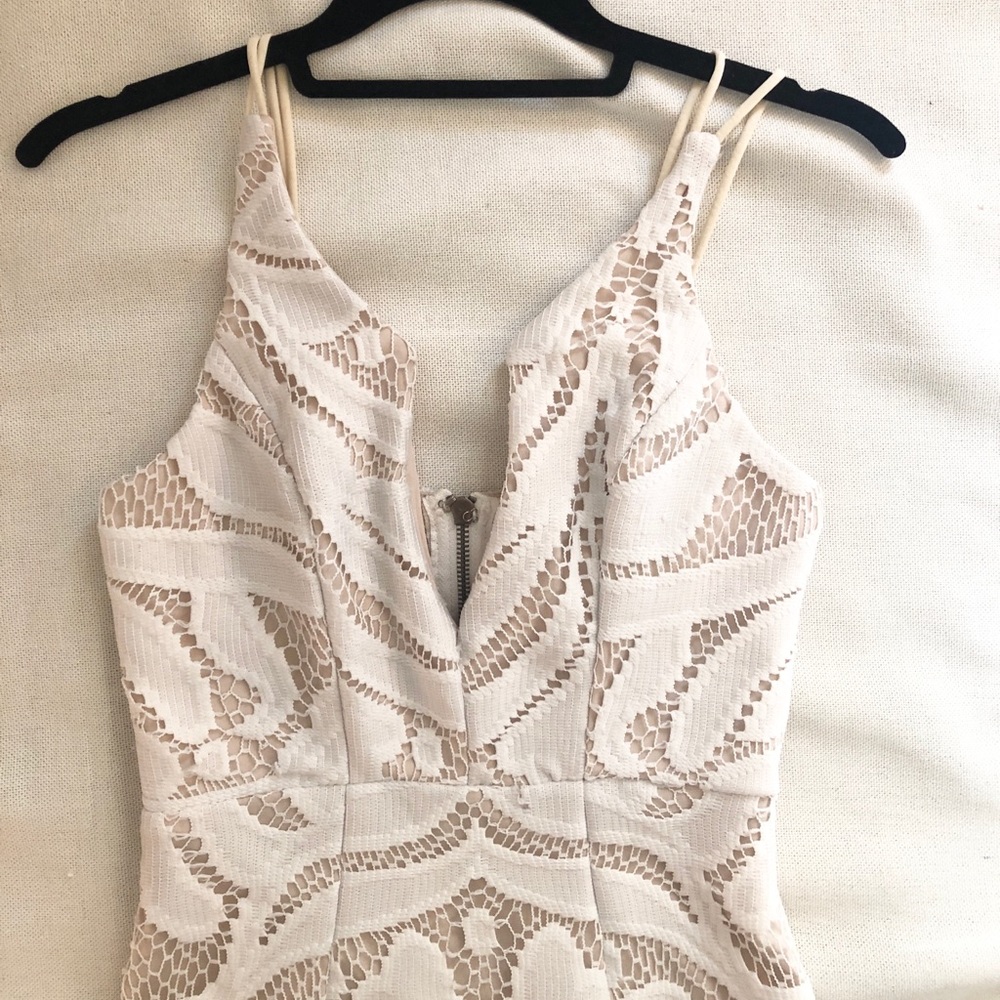 Dress - Picture 5 of 5